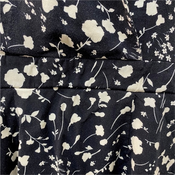 TRIXXI Dress Size Large Floral Black Ivory Rayon - Picture 10 of 11